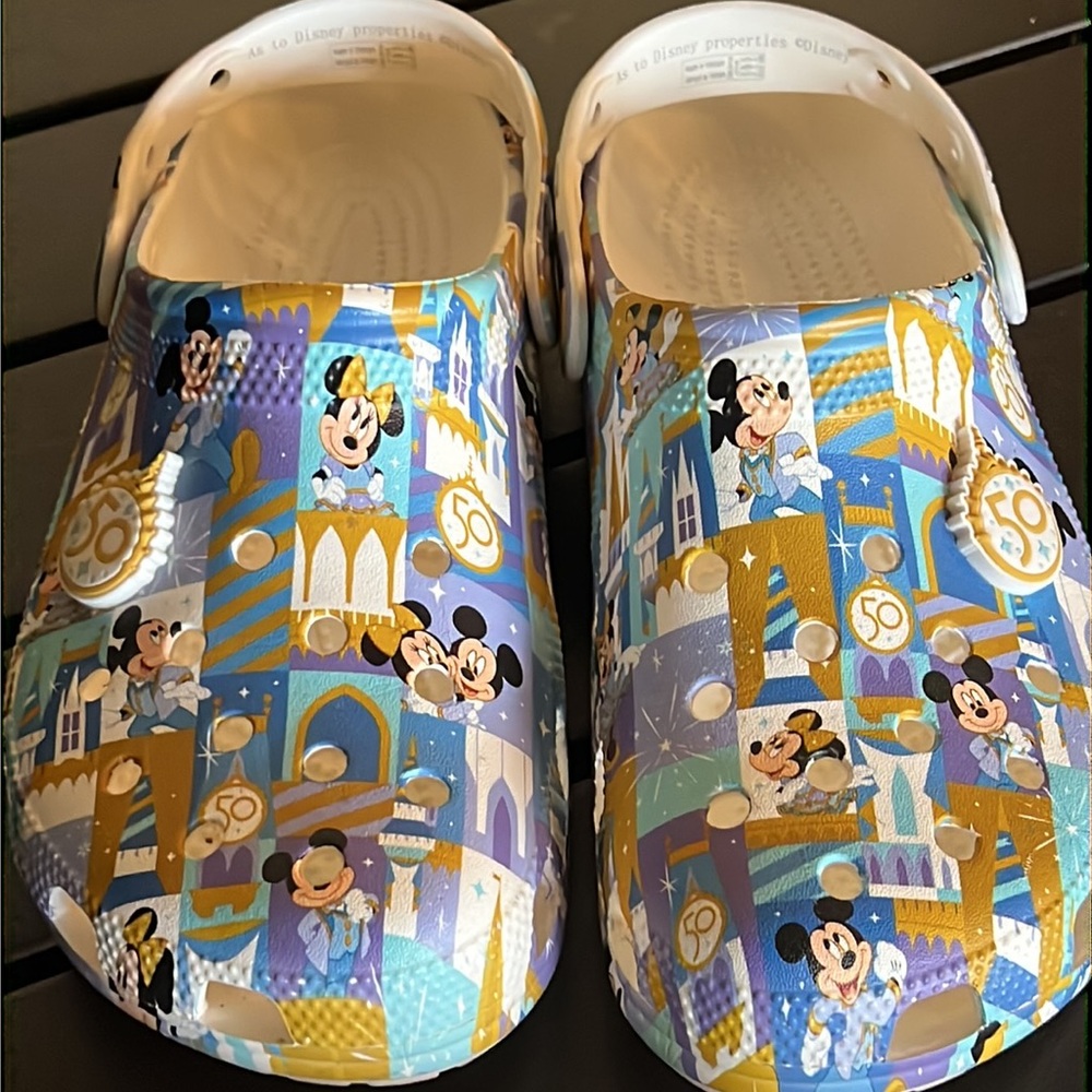 Disney 50th Anniversary Celebration Crocs Size 9 - Picture 15 of 17